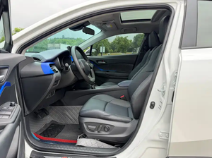 Oferta Especial: Toyota C-HR <span class=keywords><strong>2022</strong></span> 2.0L CVT Edición Leading, Matriculado Ene. 2023, 50,000 KM, SUV Compacto de 5 Puertas y 5 Asientos - Product Image 4