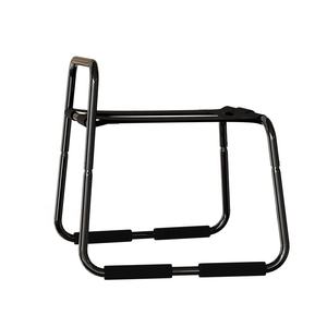 Taburete de juegos para adultos Netphi PVC novedad con pasamanos muebles sexuales para parejas taburete de montaje que rebota - Product Image 2