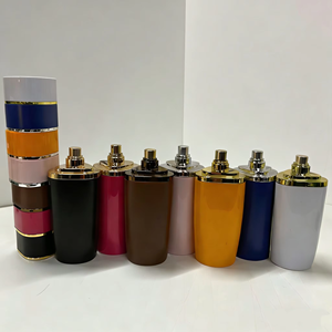 Eau de Parfum en vaporisateur 100 ml avec parfum floral et de rose, parfum longue durée, écologique, portable pour hommes et femmes - Product Image 3