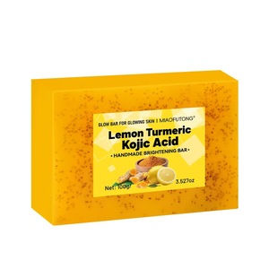 Savon Solide Éclaircissant au Curcuma Jaune Effet Bonne Mine Anti-Taches Exfoliant Hydratant Blanchissant Pour Tous Types de Peau - Product Image 1