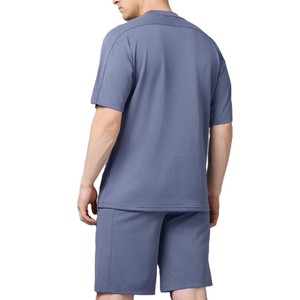 Ensemble décontracté homme : T-shirt à manches courtes et short assorti – Tissu léger, doux et respirant – Tenue d'été deux pièces style streetwear - Product Image 2