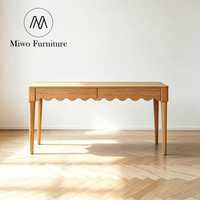 Bureau d'ordinateur moderne en bois massif frêne naturel avec tiroir, idéal pour chambre ou bureau, personnalisable