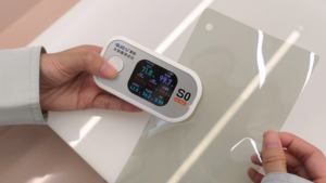 Портативный тестер солнцезащитной пленки GUOOU S0 Promax 8-в-1, прочный измеритель тонировки окон с параметрами UVR/IRR/VLT/TSER/SIRR - Product Image 5