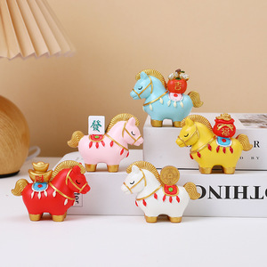 รูปปั้นม้าเรซิ่นตามนักษัตรจีน ของขวัญมงคลสำหรับเทศกาลตรุษจีน ตกแต่งเทศกาลฤดูใบไม้ผลิ - Product Image 2