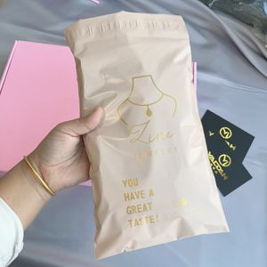 Sacs d'expédition de luxe écologiques et recyclables avec logo personnalisé, emballages imperméables pour chaussures, chaussettes, industries de livraison express - Product Image 2