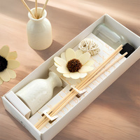 Bonne qualité cérémonie à la main soulagement durable diffuseur de fleurs séchées bouteille en céramique ensemble de diffuseur de roseau pour voiture à la maison