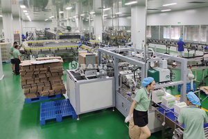 Complete Automatic <strong>Glass</strong> Bottle Fruit Juice Filling And Capping <strong>Machine</strong> Production Line - Product Image 5