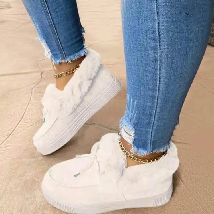 2024 लोकप्रिय सर्दियों के ओवरसाइज कैजुअल राउंड पैर पैर की अंगुली के सूती जूते में महिलाओं को छोटे बूट्स सरल और फैशनेबल