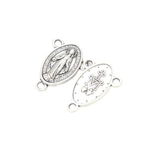 <span class=keywords><strong>Medalla</strong></span> <span class=keywords><strong>de</strong></span> María <span class=keywords><strong>milagrosa</strong></span> <span class=keywords><strong>de</strong></span> 1,9x1,4 cm, centro <span class=keywords><strong>de</strong></span> mesa <span class=keywords><strong>de</strong></span> alta calidad - Product Image 1