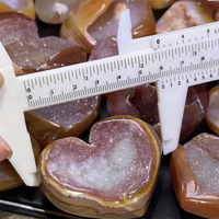 Carneliana rode agaat geode druzy hartvormige gepolijste kristallen palmsteentje liefde helende kristallen decoratie & Valentijnscadeau