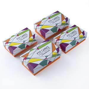 Scatola di carta rettangolare con motivo geometrico colorato con accento arancione attraente stampa in rilievo per cioccolatiere Set nidificato - Product Image 2