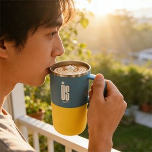 ถ้วยกาแฟแฟชั่นที่เป็นที่นิยมสะดุดตาแบบมีฝาปิดพร้อมฝาปิด - Product Image 2