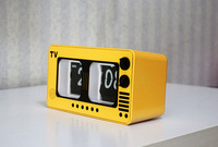 Horloge de bureau de Table numérique en métal jaune clair de Style industriel rétro Reloj Page Turning Horloge de Table Auto Flip Calendar Clock