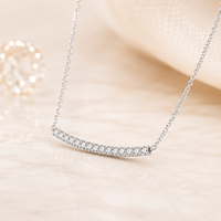 Collier minimaliste en argent sterling plaqué or 18 carats avec pendentif en moissanite certifié VVS1 GRA pour femme, idéal pour les fêtes de carnaval
