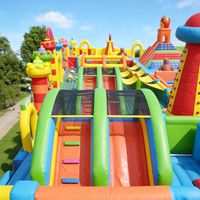 Nouveau château gonflable commercial en PVC aux couleurs vives, grand format, design indépendant, pour enfants
