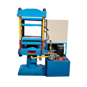 Presse <span class=keywords><strong>de</strong></span> vulcanisation <span class=keywords><strong>automatique</strong></span> hydraulique PLC pour caoutchouc, nouvelle pompe, moteur, usine <span class=keywords><strong>de</strong></span> fabrication, presse <span class=keywords><strong>de</strong></span> vulcanisation <span class=keywords><strong>de</strong></span> plaques - Product Image 2