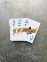 Cartes à jouer en papier avec logo personnalisé OEM - Service d'impression de cartes de poker et de jeux de société publicitaires