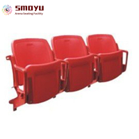 Banc de stade de football ergonomique avec dossier haut, en polyéthylène haute densité (HDPE) avec protection UV et mécanisme de relevage automatique