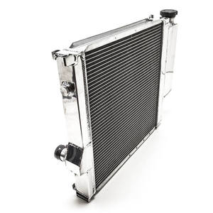 Radiator Aluminium Alloy 2-Baris LAW-AUTO untuk Mesin E36 M40/M42/M43/M44/M50/M52 dengan Garansi 12 Bulan - Product Image 2