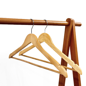 Использование одежды, лидер продаж, Нескользящие металлические крючки с покрытием из флока, изготовленные на заказ деревянные вешалки для одежды через перекладину - Product Image 4