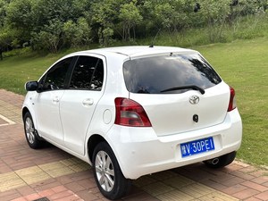 Auto <span class=keywords><strong>Usado</strong></span> <span class=keywords><strong>Toyota</strong></span> <span class=keywords><strong>Yaris</strong></span> <span class=keywords><strong>2008</strong></span> 1.6 RS Edición Deportiva Automático - Product Image 5