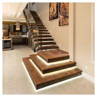 Escalier suspendu Prima Premium : Design élégant et droit, esthétique moderne et minimaliste, construction fiable et robuste
