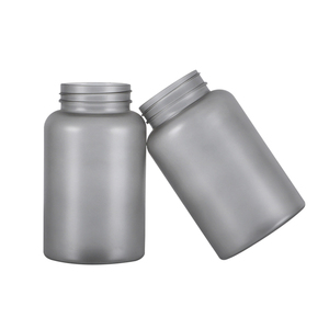 Fabricante Premium Botella de plástico PET 200ml Gris Transparente Proceso de glaseado Superficie mate 40mm Cuello Botella de vitamina - Product Image 2
