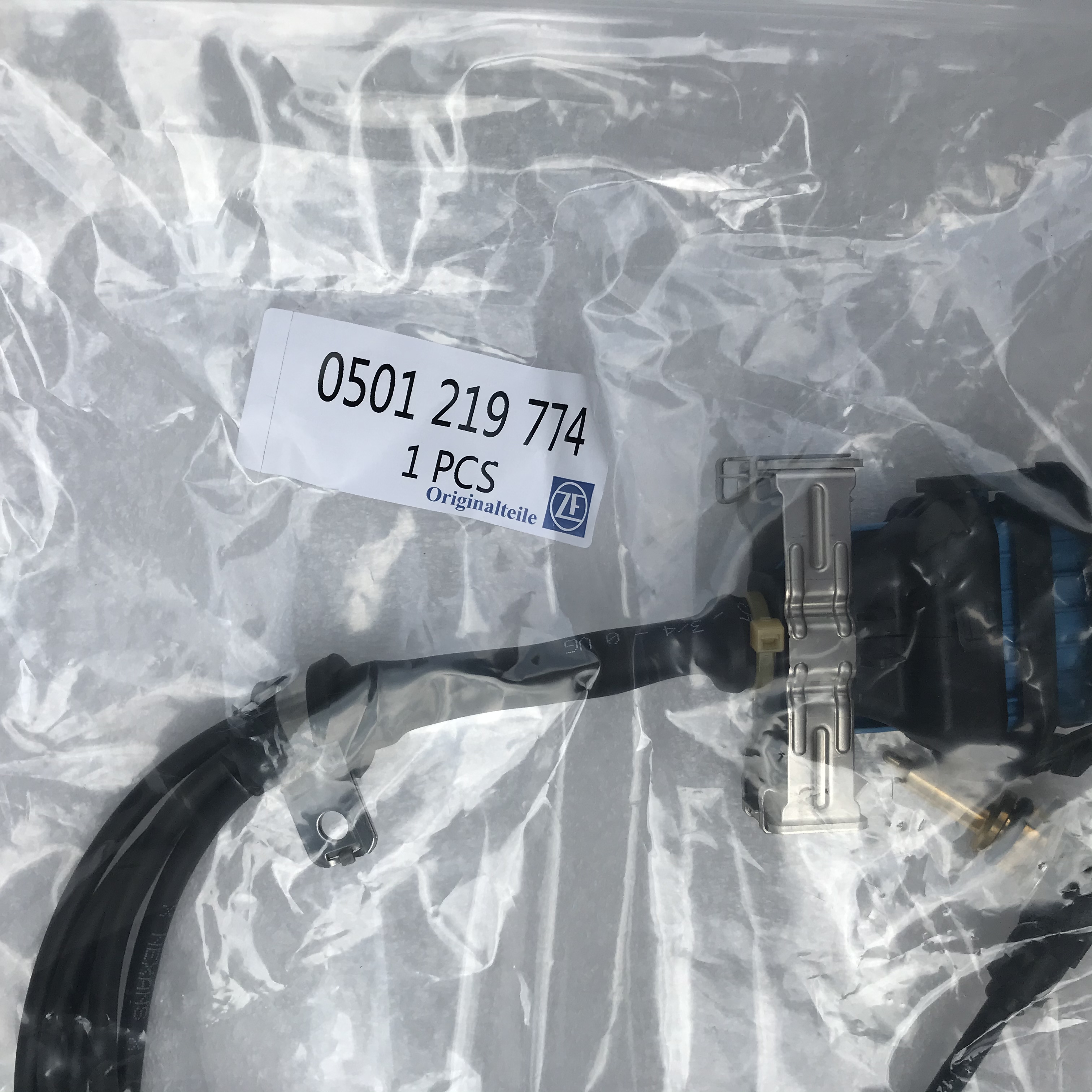 High Performance Coil 0501219774 for Universal Bus Use