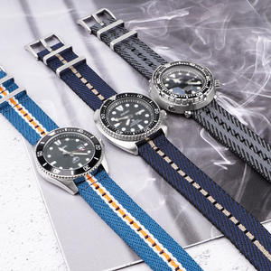 สายนาฬิกาผ้าใบไนลอนลายทาง20มม. 22มม. พร้อมห่วงเหล็กสำหรับ Huawei /samsung/<span class=keywords><strong>seiko</strong></span> - Product Image 5