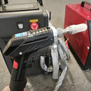 Ventas directas de fábrica Refrigeración por aire portátil 3 en 1 Máquina de limpieza de soldadura láser para aluminio - Product Image 4