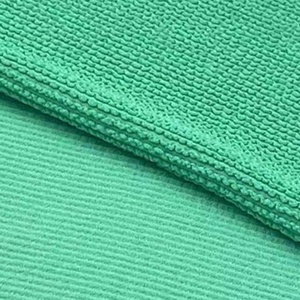 ผ้าทอแจ็คการ์ดเทอร์รี่สำหรับชุดว่ายน้ำ ผ้าบิกินี่ ได้รับการรับรองมาตรฐาน OEKO-TEX ผลิตจากโพลีเอสเตอร์ 92% และอีลาสเทน 8% ป้องกันรังสียูวี UPF 50 - Product Image 2