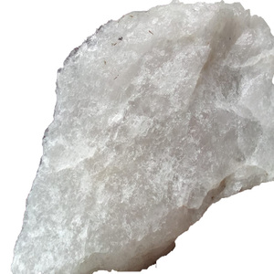 Sumber Quartz silika polos: Sempurna untuk produksi kaca, langsung dari tambang Pakistan