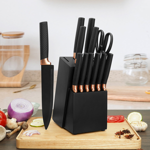 Juego de <span class=keywords><strong>Cuchillos</strong></span> de Cocina de 14 Piezas con Bloque, Venta al por Mayor |   6 <span class=keywords><strong>cuchillos</strong></span> para carne, tijeras y afilador incorporado |   Recubrimiento Antibacteriano Negro - Product Image 1