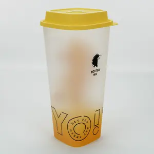 Taza de plástico de bebida fría de PP reciclable personalizada de fábrica con cuchara para embalaje de bebida de jugo de soda de té de frutas