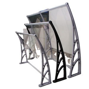 Feuille de <span class=keywords><strong>polycarbonate</strong></span> solide au design moderne Feuille de <span class=keywords><strong>polycarbonate</strong></span> creuse avec <span class=keywords><strong>profil</strong></span>é/bande en aluminium <span class=keywords><strong>pour</strong></span> auvent - Product Image 1