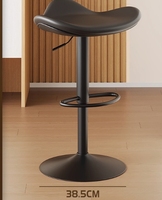 Tabouret de bar moderne et simple en fer avec dossier confortable et robuste, idéal pour hôtel, salon ou îlot de cuisine