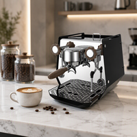 Machine à café expresso semi-automatique avec mousseur à lait pour cappuccino