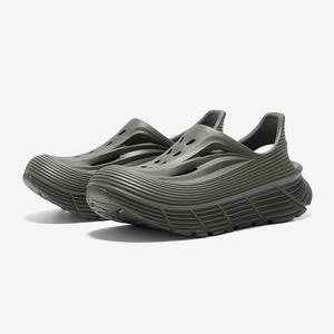 Été nouveau style cool eva confortable hommes baotou extérieur pantoufles fond épais respirant trou chaussures - Product Image 2