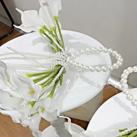 Bouquet de mariage réaliste fait main Calla Lily, ensemble de fleurs artificielles en cascade de tulipes et perles, style européen
