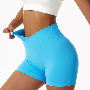 Hot Gym Clothing Seamless Yoga Pants Women Yoga Shorts <strong>Tights</strong> V Waist Scrunch Butt Short Legging - Product Image 4