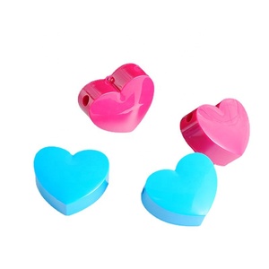Sacapuntas de delineador de Ojos de maquillaje cosmético mecánico de doble agujero Regalo de San Valentín Promoción Sacapuntas de cejas de doble agujero - Product Image 1