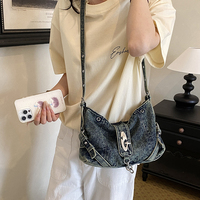 Tas Selempang Wanita Model Vintage 2026 dari Bahan Denim Lembut, Gaya Retro, Fashionable, Tas Tote Denim Cuci Lembut untuk Dibawa di Bawah Lengan