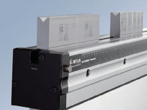 Prensa Plegadora Hidráulica CNC de Alta Precisión Serie <span class=keywords><strong>PDS</strong></span>, Totalmente Automática, para Paneles de Acero Inoxidable, con Bomba de Motor de Larga Duración - Product Image 4