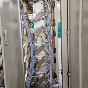 10000A 25V Fuente de alimentación DC de electrólisis industrial regulada 8000A 30V <span class=keywords><strong>Rectificador</strong></span> de anodizado de alta frecuencia de alta potencia - Product Image 1