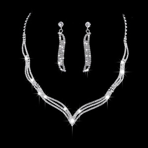Gift Boxed Luxury Engagement Jewelry Set Rhinestone Necklace, Earrings & Ring Bridal Suite - Product Image 1