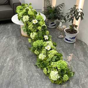 Camino de Mesa Largo Personalizable con Flores Mixtas de Hortensia Verde de Seda Artificial Moderna para Banquetes de Boda, Resistente a los Rayos UV - Product Image 6