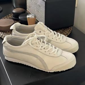 Zapatillas de Lona de Diseñador de Moda, Zapatos Casuales Planos de Cuero de Alta Calidad para Hombre y Mujer, Estilo Deportivo para Correr y Caminar - Product Image 2