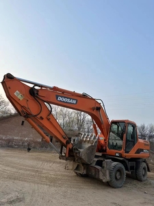 Doosan Daewoo DH210 210 Excavateur sur pneus Corée du Sud Excavateur sur pneus Doosan Dh210w-7 à vendre - Product Image 3
