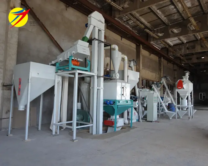 Línea de producción automática de alimentos para animales, máquina de fabricación de alimentos para aves de corral en Kenia