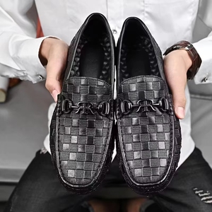 Chaussures décontractées en cuir pour hommes, dessus en cuir de vachette, motif à carreaux, tendance mode, respirantes, légères, antidérapantes, hiver, automne, printemps - Product Image 4